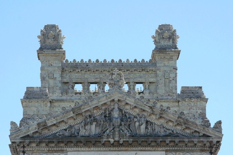 Uruguay Architecture