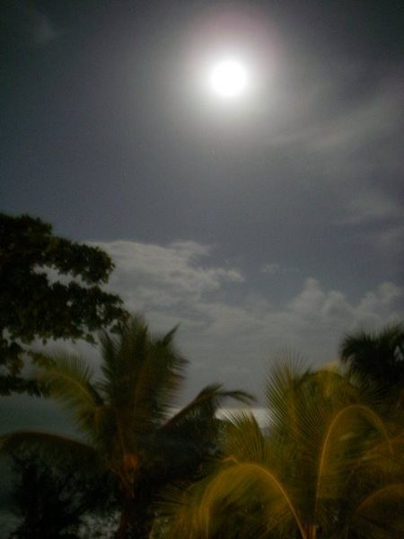 Full Moon over La Carolina