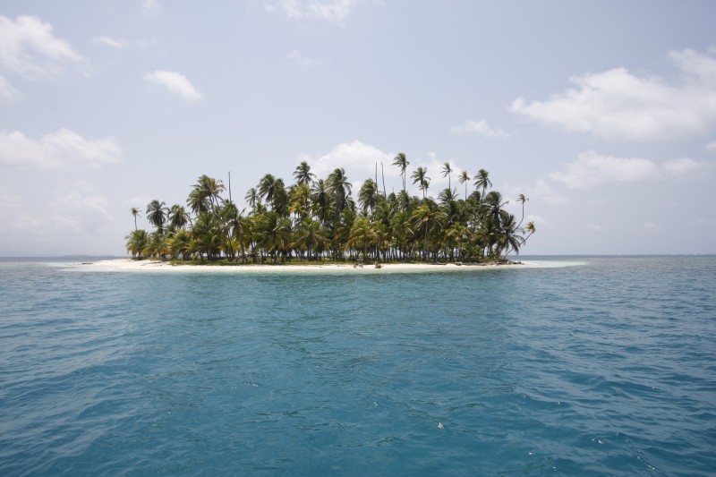 San Blas  And island for every day of the year