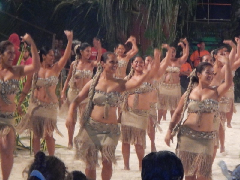 Maroe Dancing