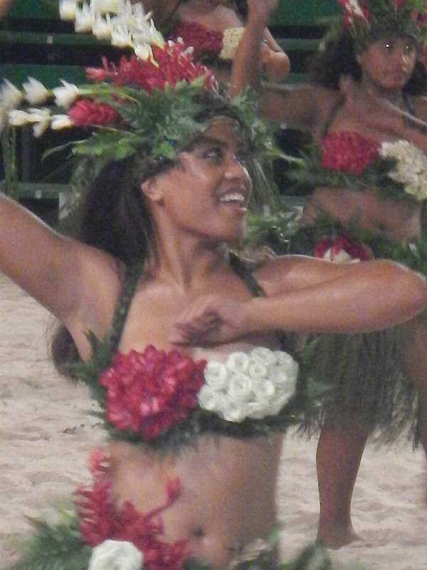 Island Hopping Polynesia– Huahine,  Raiatea,  Bora Bora,  and Maupiti