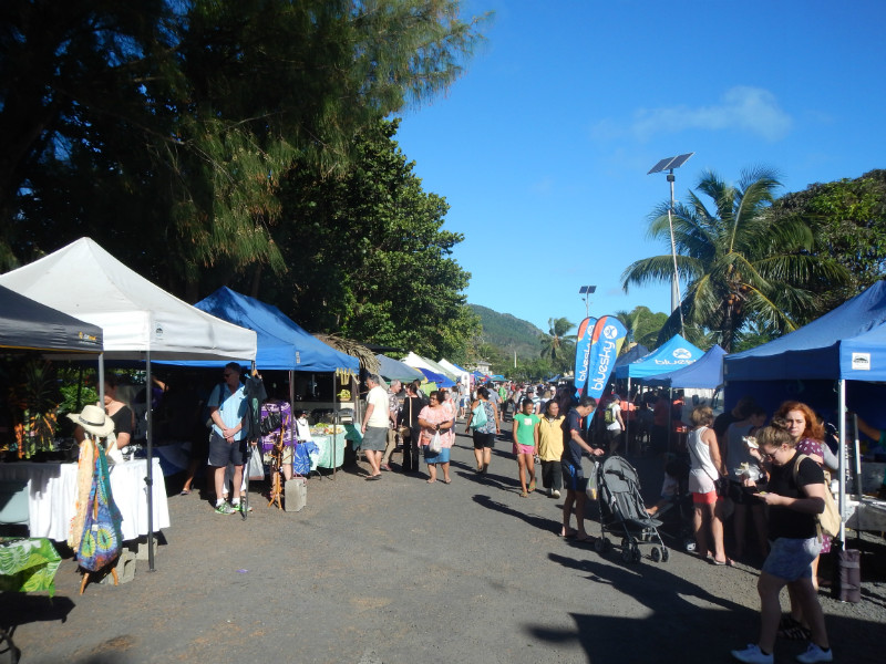 Punanga Nui Market