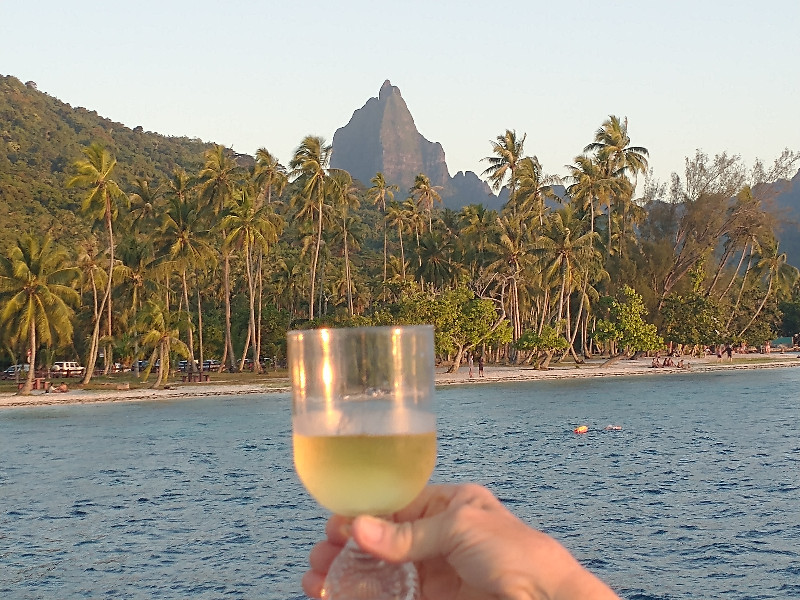Moorea and Wine