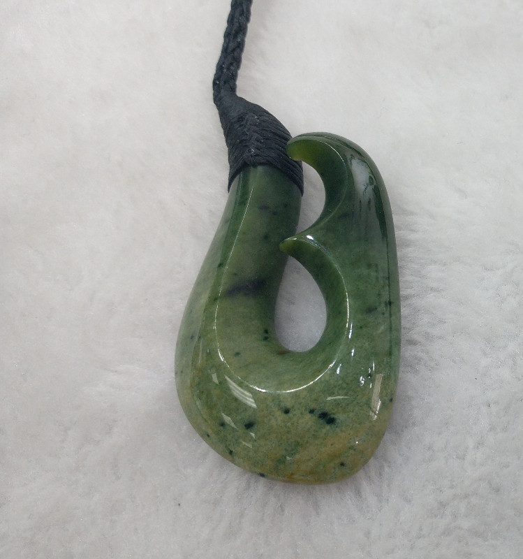 Poumanu Green Stone