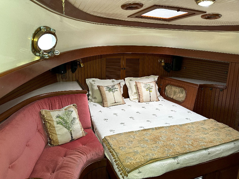 10. Aft Cabin