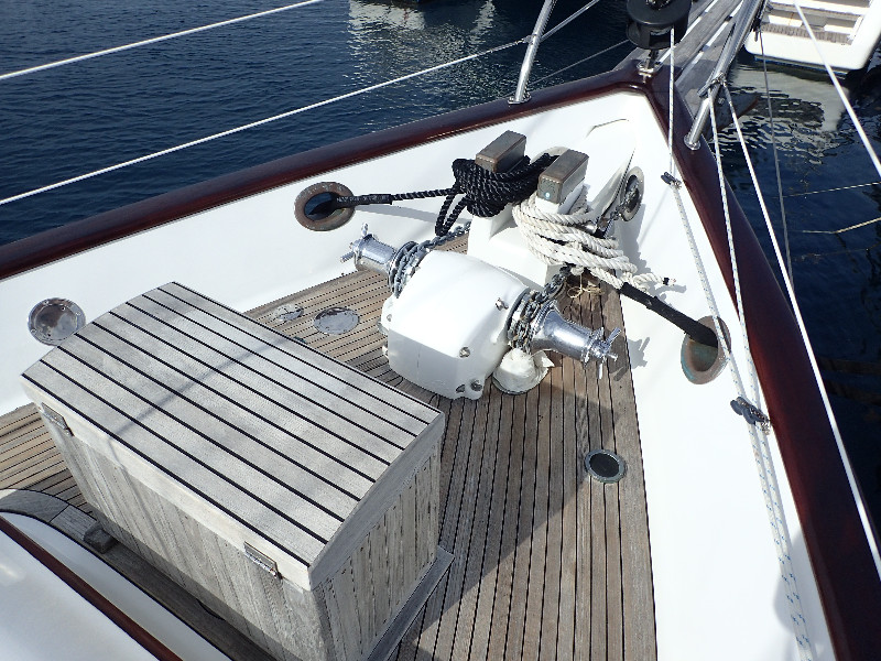 6. Foredeck